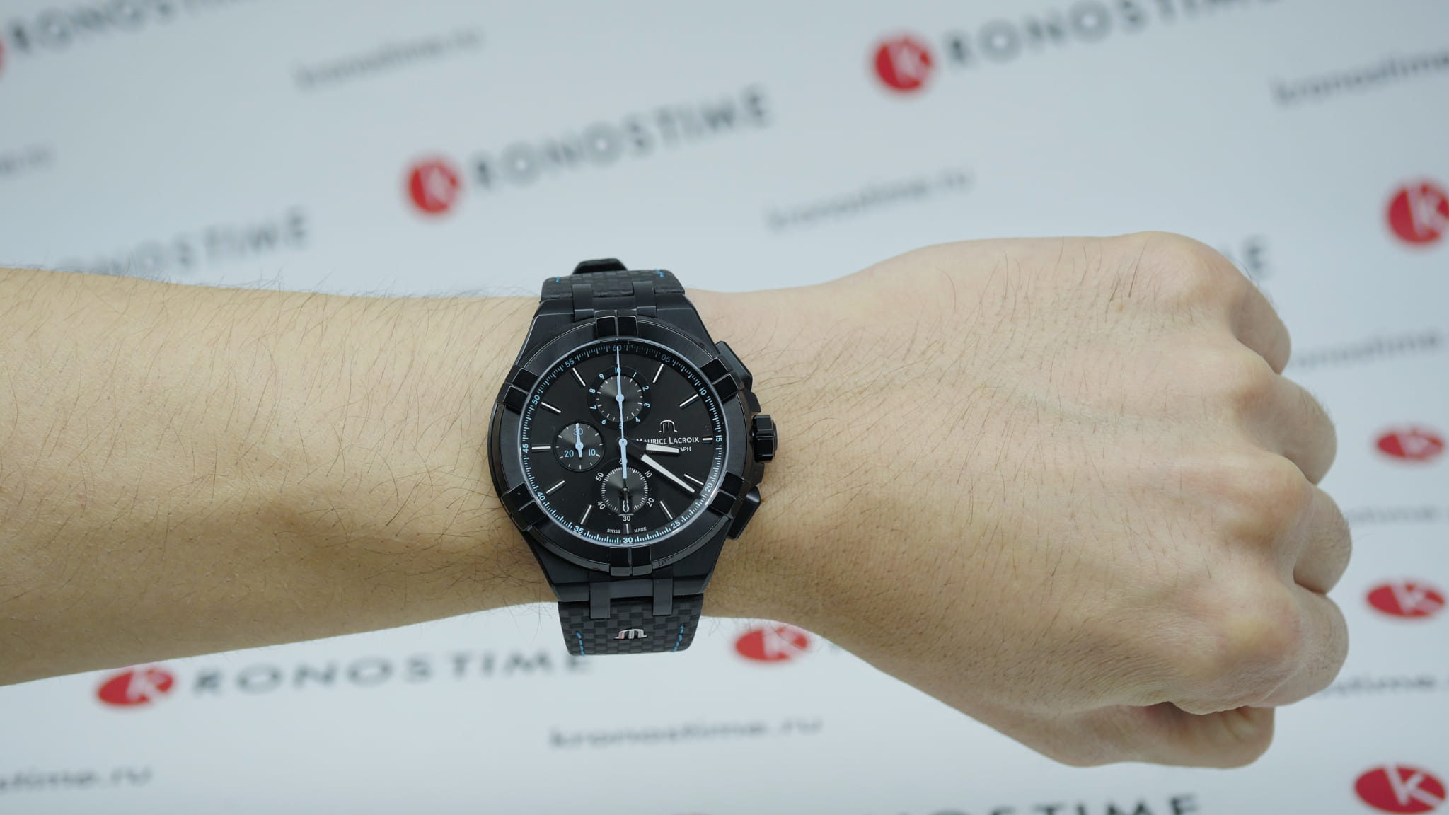 Maurice Lacroix Maurice Lacroix Aikon Chronograph AI1018-PVB01-337-1  — детали корпуса и кожаный